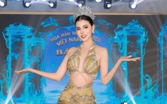 Á hậu Lê Kim Khoẻ khoe vẻ gợi cảm khi trình diễn thời trang, sụt 2 kg vì chạy show