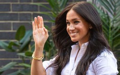 Dù đã rời hoàng gia, dự án do Meghan thực hiện vẫn mang về gần 30 tỷ đồng cho quỹ từ thiện của nhà chồng