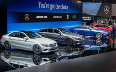 Triển lãm Mercedes-Benz trở lại Hà Nội sau 2 năm vắng bóng: Quy tụ gần 30 mẫu xe sang, có đủ từ xe thể thao tới sang trọng