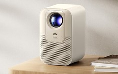 Xiaomi ra mắt máy chiếu Redmi Projector 3: Tái tạo màn hình tới 110 inch, cảm biến ToF, giá chỉ 3.5 triệu đồng