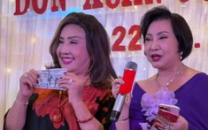 Nữ NSND ở biệt thự lớn, cuối năm bỏ tiền làm một điều