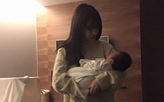 Vì sao 2 chúng ta cùng nhau sinh ra đứa trẻ, nhưng cái gì cũng đổ lên đầu mẹ nó?