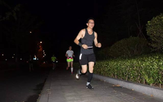 Chàng trai 27 tuổi chạy bộ 5km mỗi tối để giảm mỡ máu, 1 năm sau kết quả khiến anh “ngã ngửa”