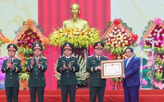 Thủ tướng: Xây dựng lực lượng Quân khu 5 cách mạng, chính quy, tinh nhuệ, hiện đại, là lực lượng nòng cốt trên địa bàn chiến lược của Tổ quốc