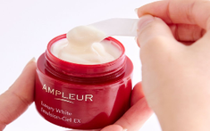 Luxury White Gel EX bí quyết dưỡng da Nhật chinh phục phái đẹp Việt