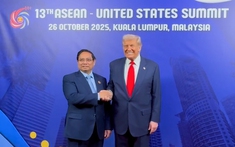 Thủ tướng Phạm Minh Chính gặp Tổng thống Hoa Kỳ Donald Trump