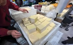 Hãy tránh xa ngay lập tức nếu thấy 3 loại đậu phụ này, đừng mua dù chúng có rẻ đến đâu!