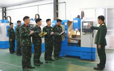 Nâng cao chất lượng đội ngũ nhà giáo ở các nhà trường quân đội theo Nghị quyết số 71-NQ/TW của Bộ Chính trị