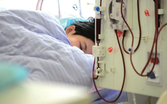 Ngày càng nhiều người chết vì bệnh thận, bác sĩ chỉ đích danh 4 thói quen "phá thận" hơn uống rượu