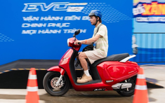 Chốt chọn VinFast Klara Neo, chủ xe Hà Nội khẳng định: "Thay đổi phương tiện, thay đổi cả lối sống"