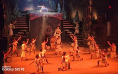 Khám phá show diễn đắt khách cùng Galaxy S25 FE: Galaxy AI lo từ A-Z!