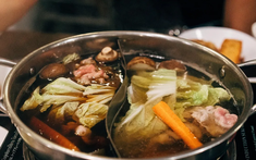 Ăn lẩu nên cho rau trước hay thịt trước?