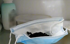 Tại sao nên giữ một cục than trong tủ lạnh?