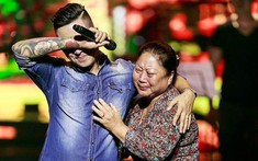 Tuấn Hưng nghẹn ngào: "Con sẽ niệm Phật, tu tâm tích đức để mẹ được siêu thoát"