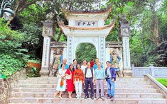 Đất Tổ Phú Thọ nồng ấm “Chất vấn thói quen” của Phan Hoàng