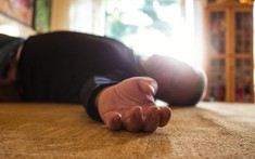 2 người đàn ông tử vong vì đột quỵ: Bác sĩ nói thẳng “hãy cảnh giác với 2 thời điểm này trong ngày"