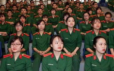 Vận dụng tư tưởng Hồ Chí Minh về bảo vệ nền tảng tư tưởng của Đảng qua việc giáo dục chính trị, tư tưởng cho học viên ở các học viện, trường sĩ quan quân đội 