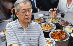 Bố chồng bỗng dưng mua 10kg gạo loại ngon nhất, cả nhà hoang mang tột độ