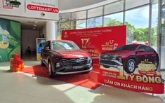 Sinh nhật LOTTE MART: Khách hàng tranh thủ mua sắm siêu tiết kiệm và thử vận may trúng ô tô