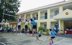 Sư đoàn 372 tổ chức giải pickleball và giải bóng chuyền chào mừng kỷ niệm 50 năm Ngày truyền thống