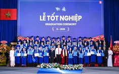 Học tập suốt đời phụ thuộc vào ý chí, không nằm ở con số trên giấy khai sinh: Ngọn lửa tri thức không bao giờ tắt