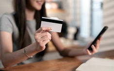 Chi tiêu và tiết kiệm cùng lúc: Chiến lược tiêu dùng hiệu quả trong thời đại số