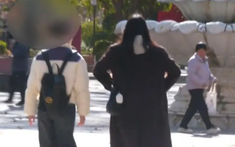 Cha chi hơn 370 triệu cho con học đại học, đến cao học không kham nổi nữa bất ngờ bị con gái kiện ngược