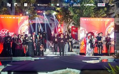 Hút mắt với show thời trang "Tàn Viên" đậm chất cá tính của sinh viên BUV