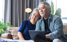 Về hưu với mức lương 13 triệu mỗi tháng, vợ chồng tôi cứ tưởng thế là đủ cho tới khi các con liên tiếp gửi cháu về