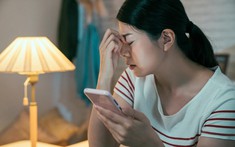 Chỉ 1 tin nhắn đến lúc 11h đêm, tôi biết năm nay mình mất Tết