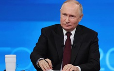 Tổng kết năm 2025: Tổng thống Nga Vladimir Putin đối thoại với người dân và báo chí