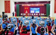 Thắp sáng tình yêu biển, đảo trong lòng học sinh xứ Nghệ