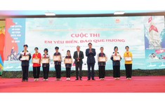 Từ sân trường Hà Nội, tình yêu biển đảo vươn ra khơi xa