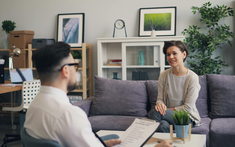 Nghề Coach tại Việt Nam: Từ "Từ khóa mới nổi" đến Cơn sốt triệu đô