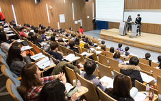 Không phải công nghệ, đây mới là ngành học ChatGPT dự báo sẽ vươn lên "dẫn đầu" trong 5 năm tới