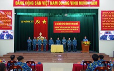 Sư đoàn 377 xuất quân thực hiện “Chiến dịch Quang Trung” giúp dân vùng lũ dựng lại mái ấm