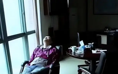 Chủ tập đoàn nghìn tỷ trắng tay vì nghe lời vợ