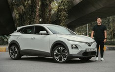 Bỏ qua xe xăng chọn VinFast VF 6, người dùng chia sẻ: Đẹp từ trong ra ngoài, chi phí tiết kiệm, dịch vụ hậu mãi quá xuất sắc