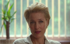 Xem Sex Education, tôi rưng rưng nước mắt nhớ lại những mâm cơm ngon lành nhưng lạnh ngắt của gia đình mình