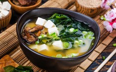 Gây sốt vì quá nhiều lợi ích, rong biển bất ngờ bị gọi tên trong danh sách thực phẩm cần thận trọng với 3 nhóm người này