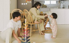 Hôm nay, tôi cho cả nhà ăn cơm bụi