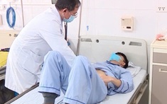 Chàng trai Hà Nội 20 tuổi có xem bong da truc tiep cup c1 chi chít áp xe: 'Thủ phạm' rất có thể là món ăn nhiều người thích