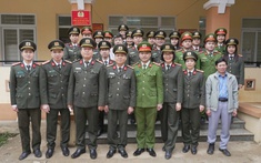 Thanh tra Bộ Công an tổ chức hoạt động về nguồn tại Pác Bó, thăm và tặng quà tại huyện Hà Quảng, Cao Bằng