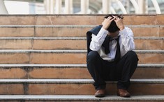 Giây phút bị 'gã khổng lồ' Meta truc tiep bong da hom nay THẢI, tôi bừng tỉnh: Cú sốc không ngờ tới, nhưng cũng là cơ hội để 'tái sinh'!