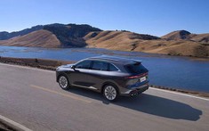 'Đại gia' bắt tay DN Việt xây nhà máy ở Huế có SUV công nghệ tối tân, ngang cỡ CX-5 mà giá chỉ bằng 1 nửa