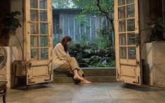 Chồng vừa lười vừa không có chí tiến thủ để vợ bạc mặt nuôi cả nhà, nhưng khi biết tôi có 4 mảnh đất riêng thì giãy nảy lên đòi đứng tên chung cho bằng được