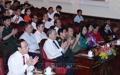 Tổng Bí thư Tô Lâm dự Chương trình hòa nhạc đặc biệt 'Bản giao hưởng hòa bình'