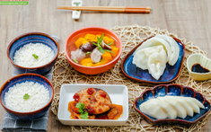 Mẹ đã biết làm thế nào để có bữa ăn cân đối dinh dưỡng trong suốt thai kì chưa?