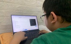 Lớp học tình nguyện thắp lửa tự tin khoa học công nghệ, khơi dậy tinh thần tự học cho học sinh Việt Nam