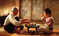 Mẹ chồng đòi trông cháu cho bằng được nhưng cả ngày than thở mệt mỏi khiến vợ chồng nha cai hi88 không biết làm sao cho vừa lòng
